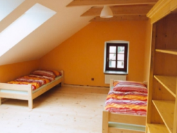 Screenshot From 2025-10-24 23-45-58